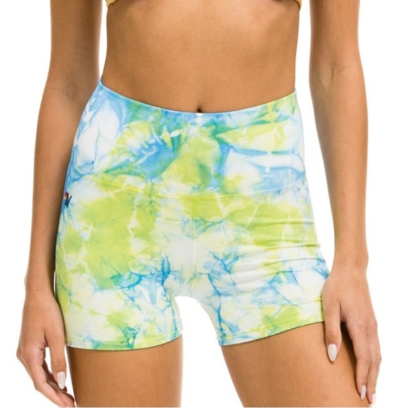 Hand Dyed 3” Hi-Rise Biker Short - Picture 2 of 6